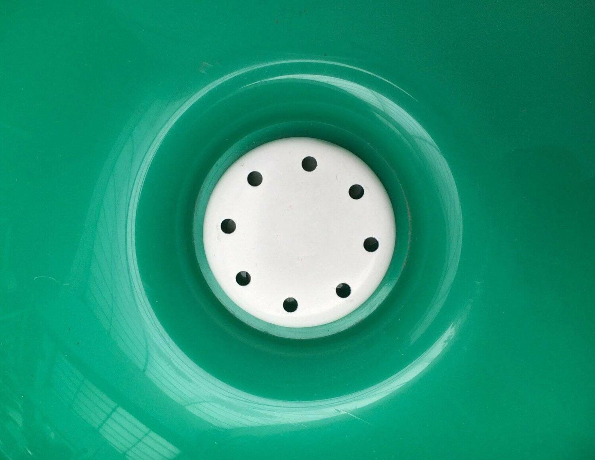 Mid-century green Italian table lamp Toledo by Luigi Massoni for Guzzini, 1960s.