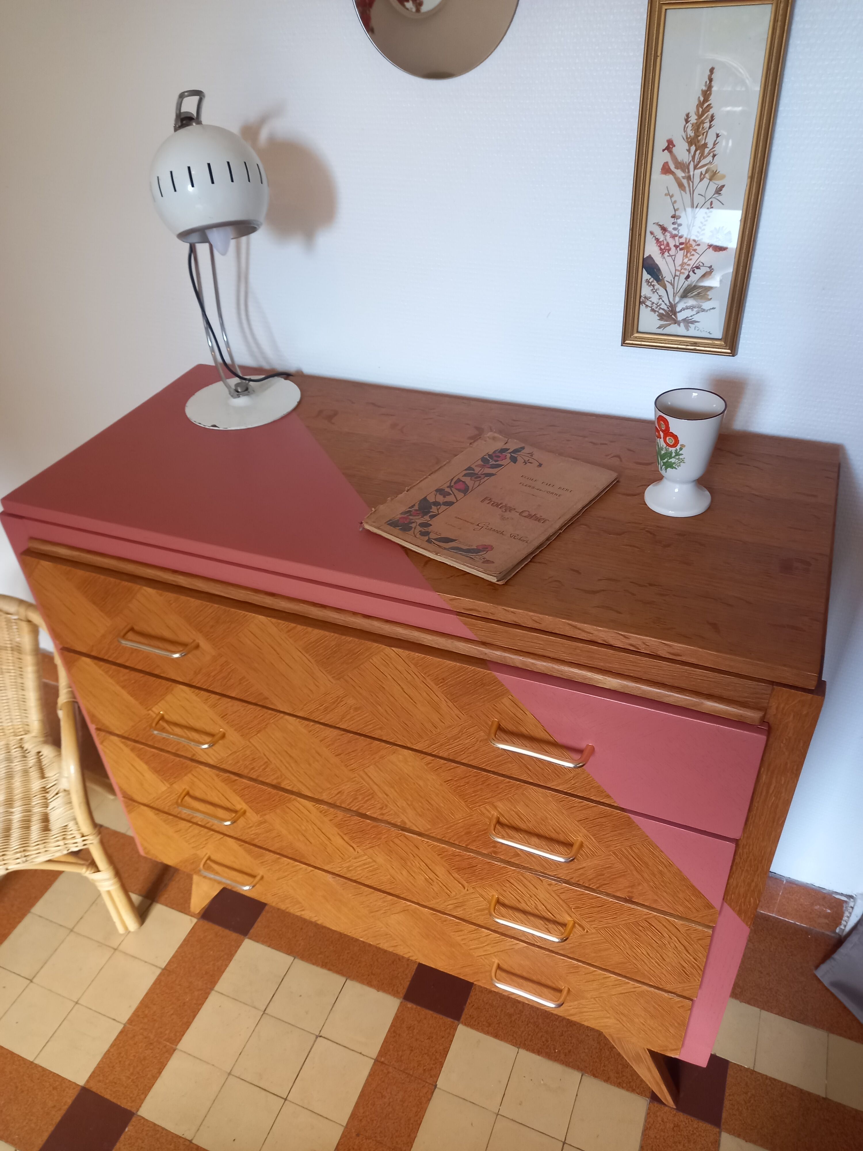 Commode vintage