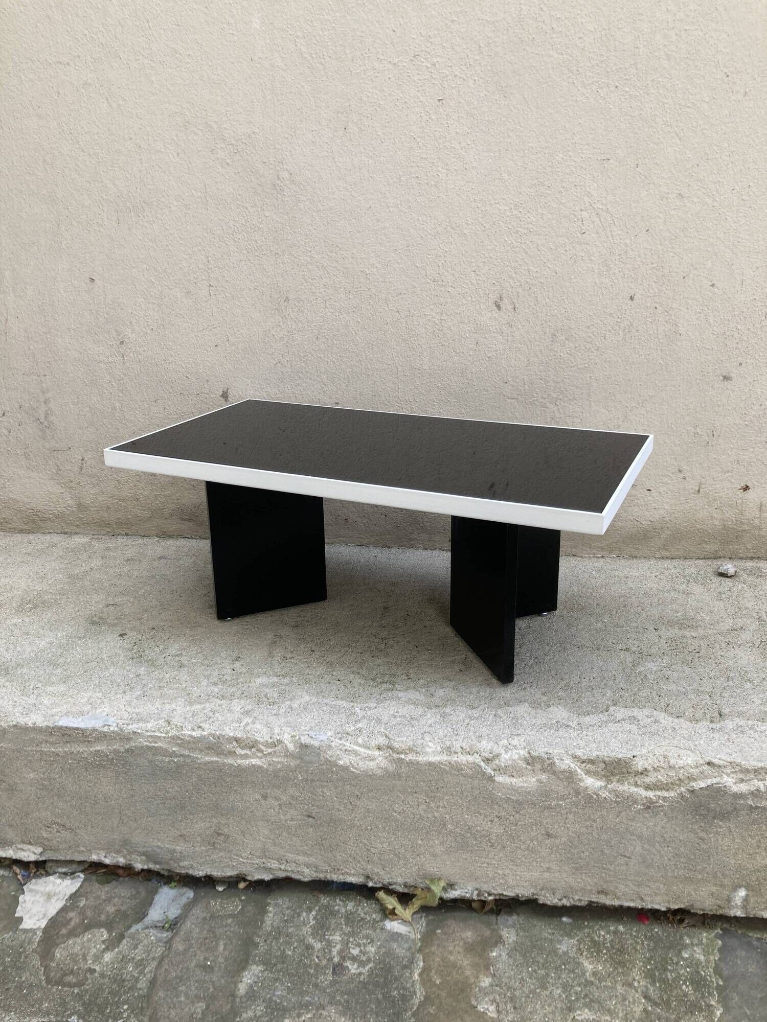Vintage 1970s coffee table — Black smoked glass top