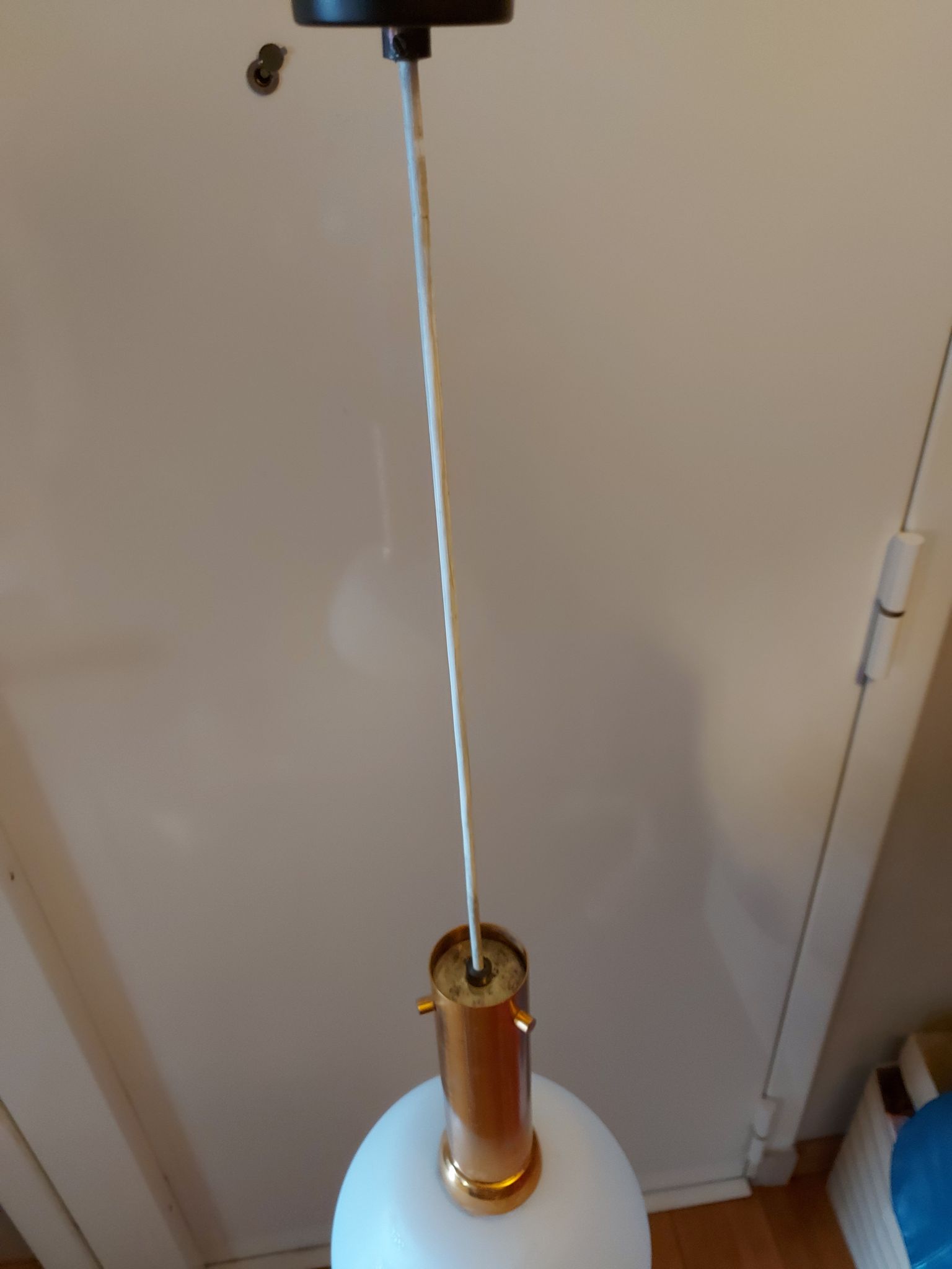 Suspension design opaline blanche