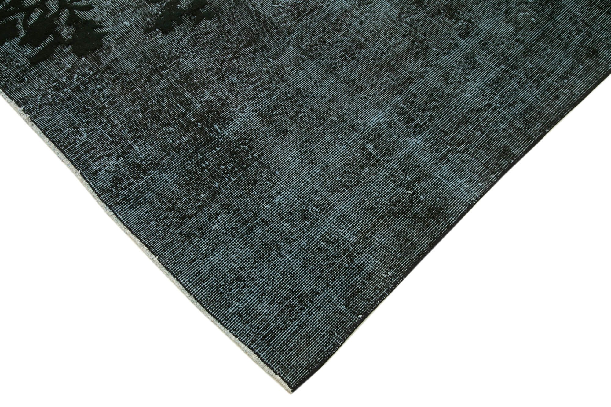 Hand-Knotted Hi-Low Pile Oriental 1980s 144 cm x 245 cm Black Carpet