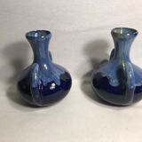 Pair of 2 ceramic vases
