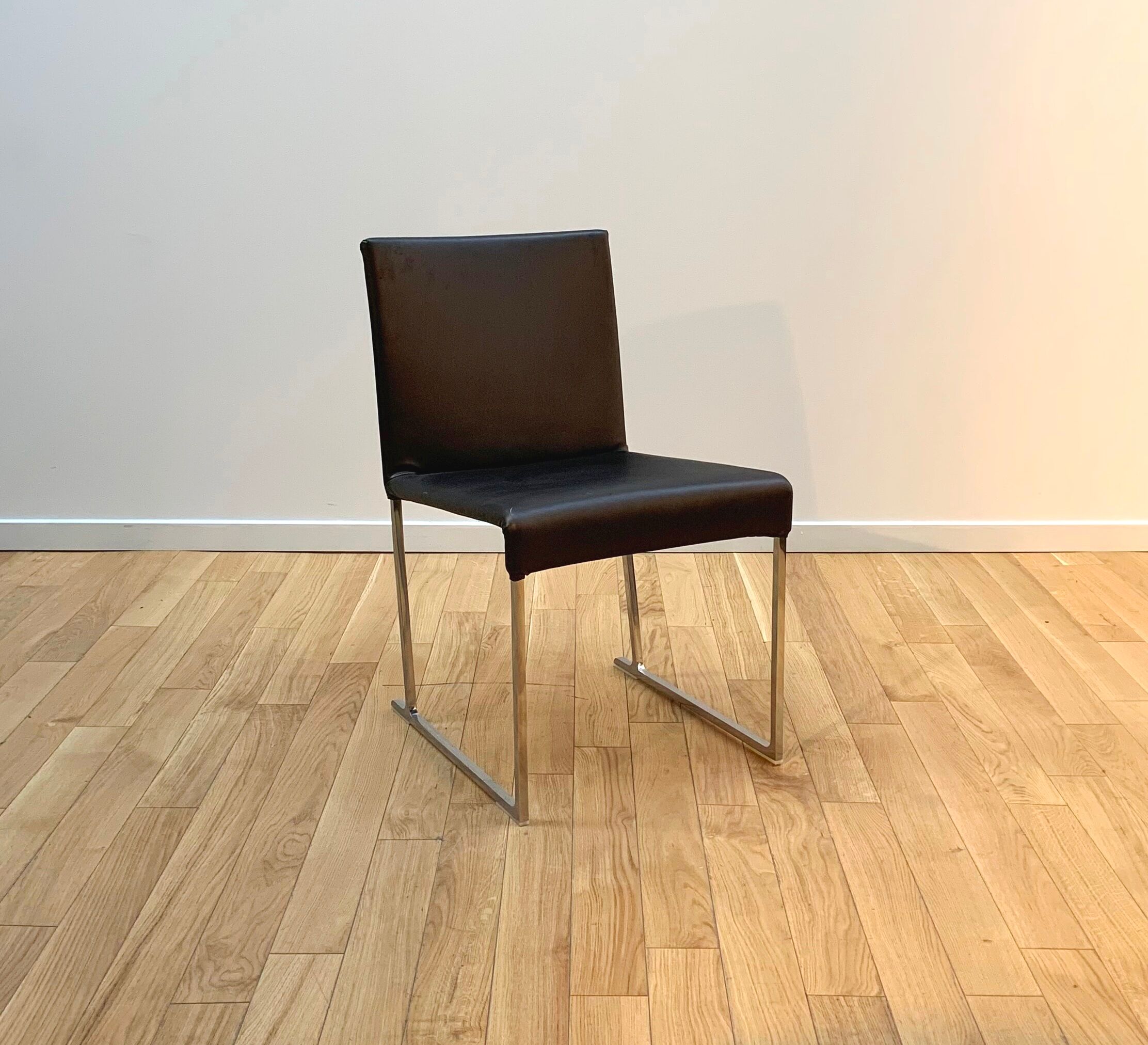 Solo lounge chair, B&B Italia