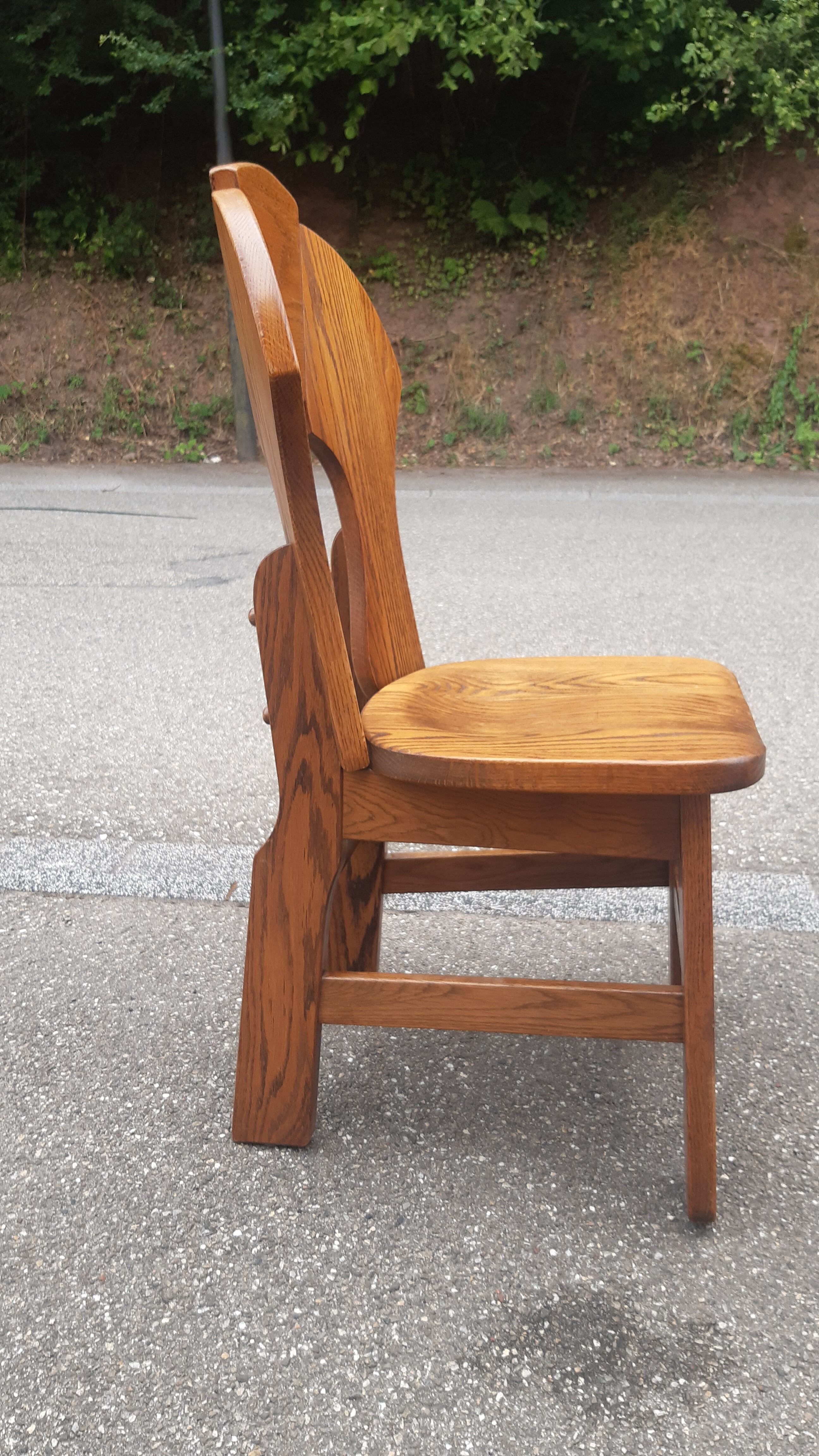 Brutalist chairs in solid oak mountain chalet decor