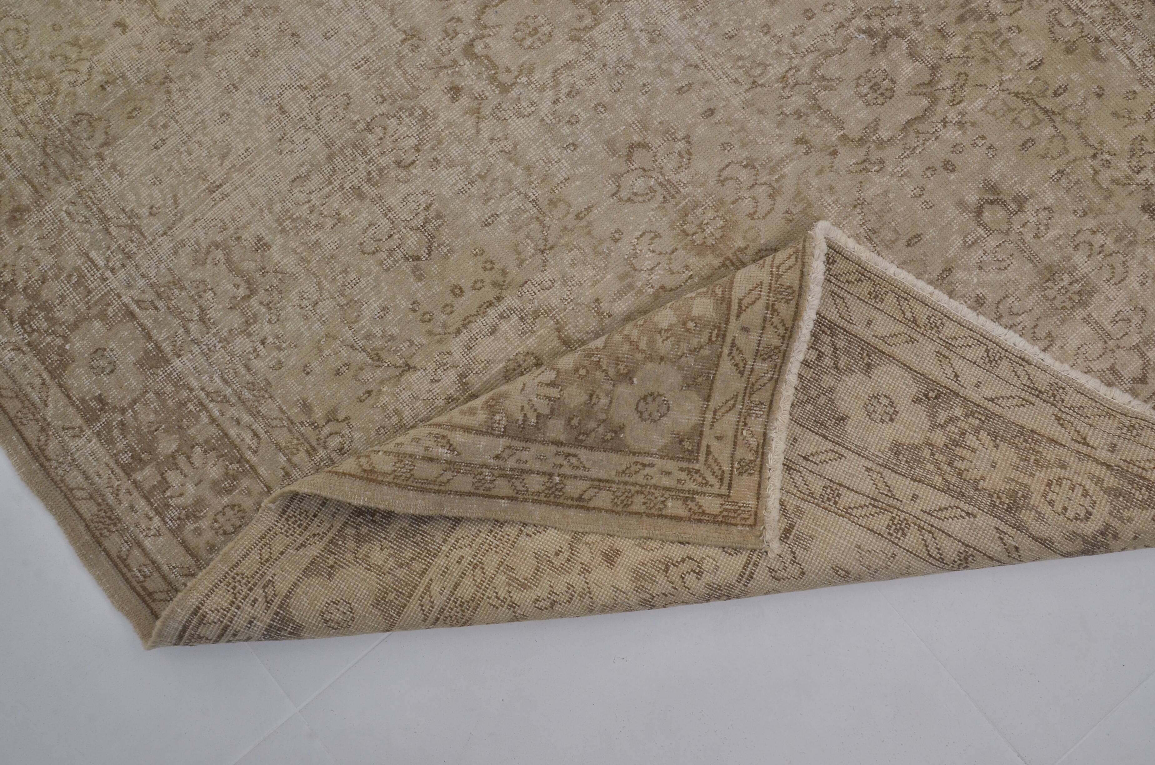 Tapis turc Oushak beige sku 3995