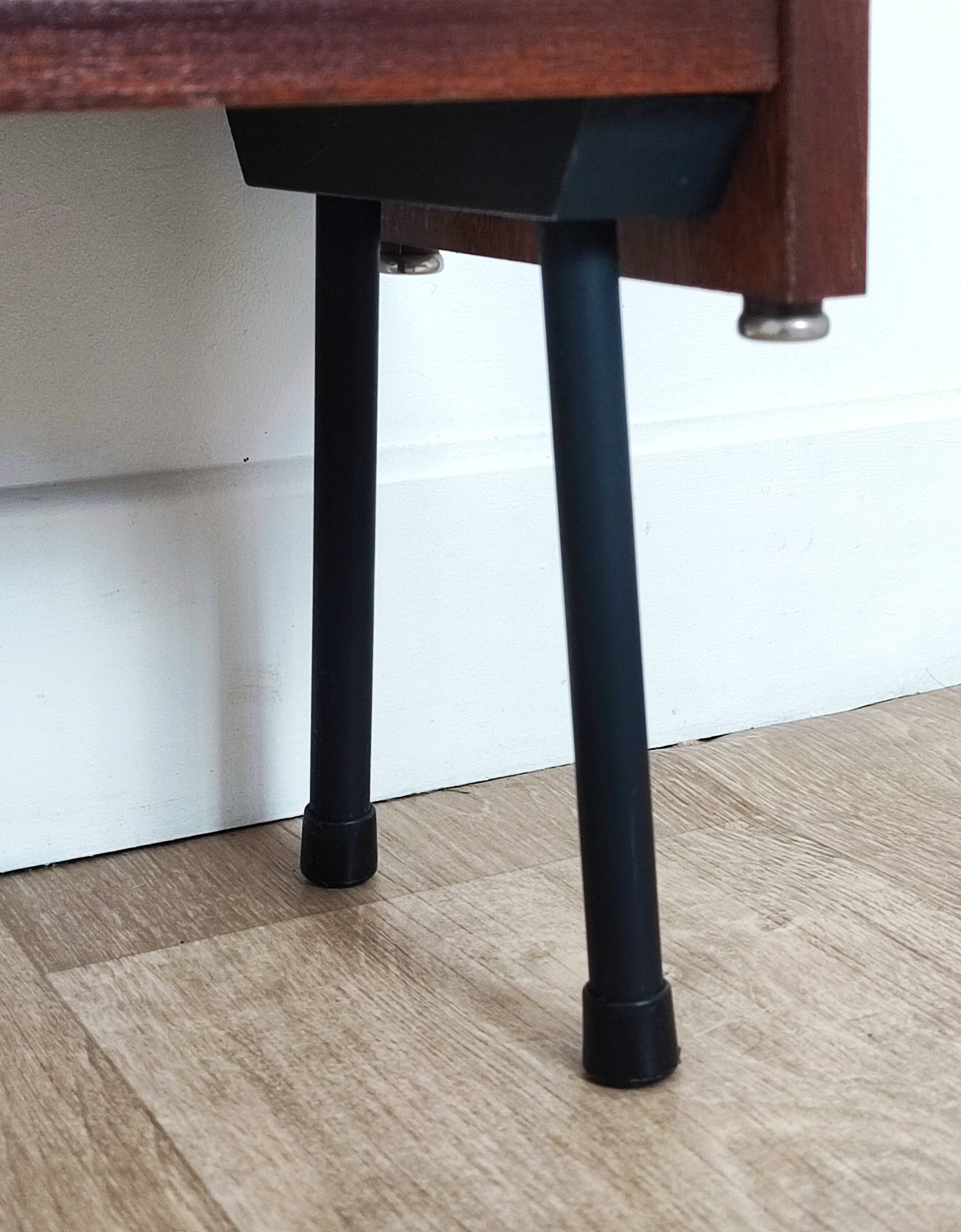 60' display bookcase