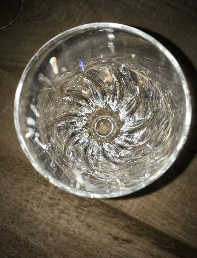 6 baccarat crystal glasses