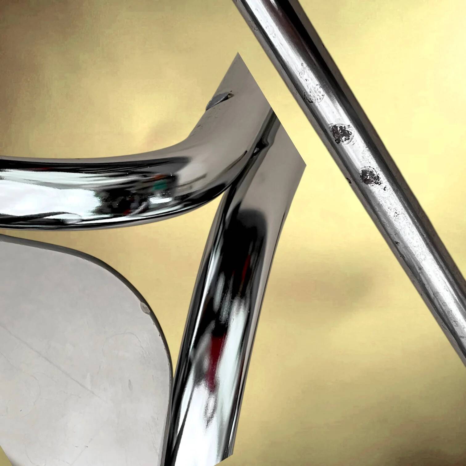 Set of nesting tables in chrome metal and smoked glass – 1970s design furniture