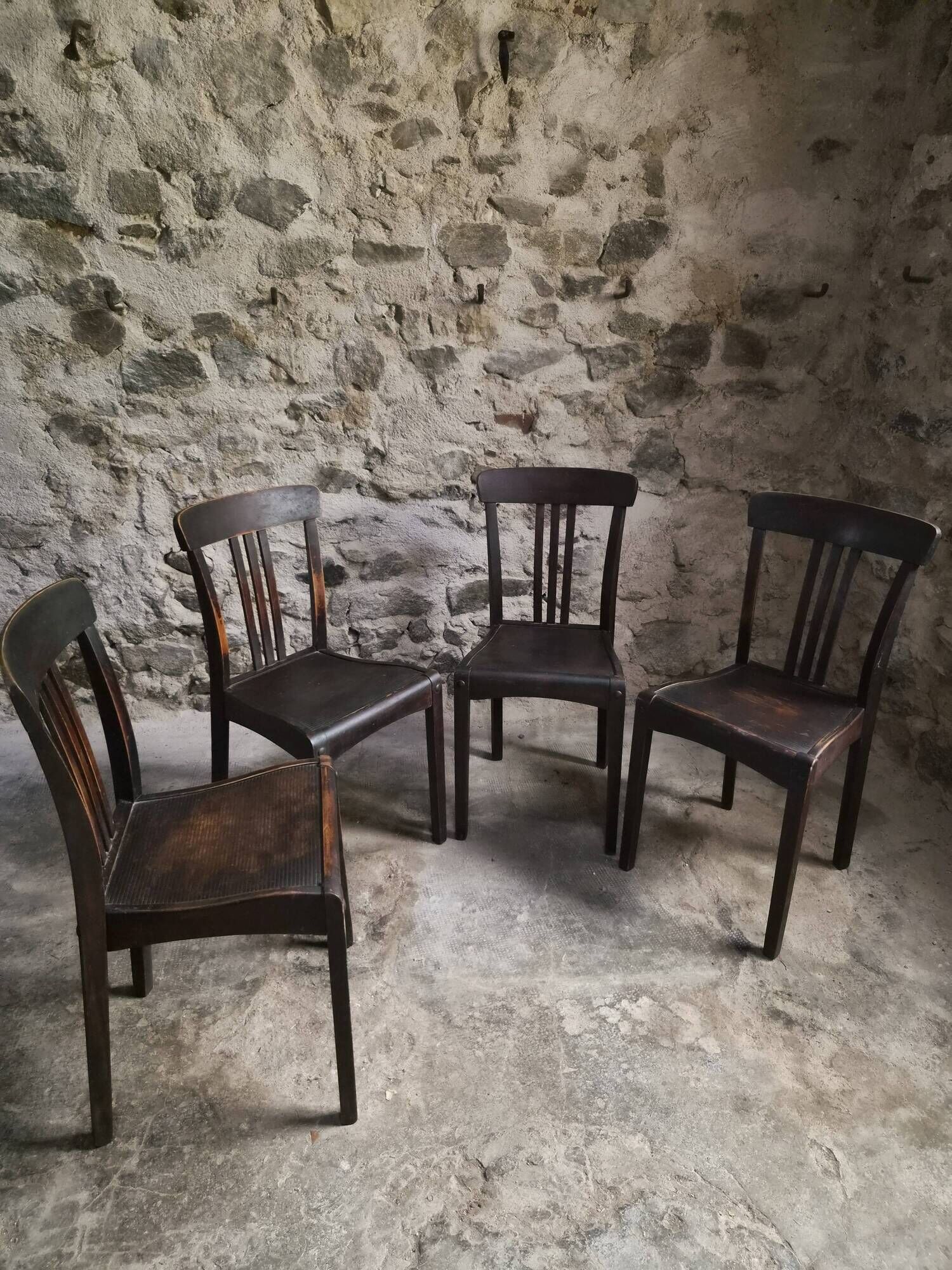Set of 4 antique French bistro chairs Stella, circa 1900–1920.