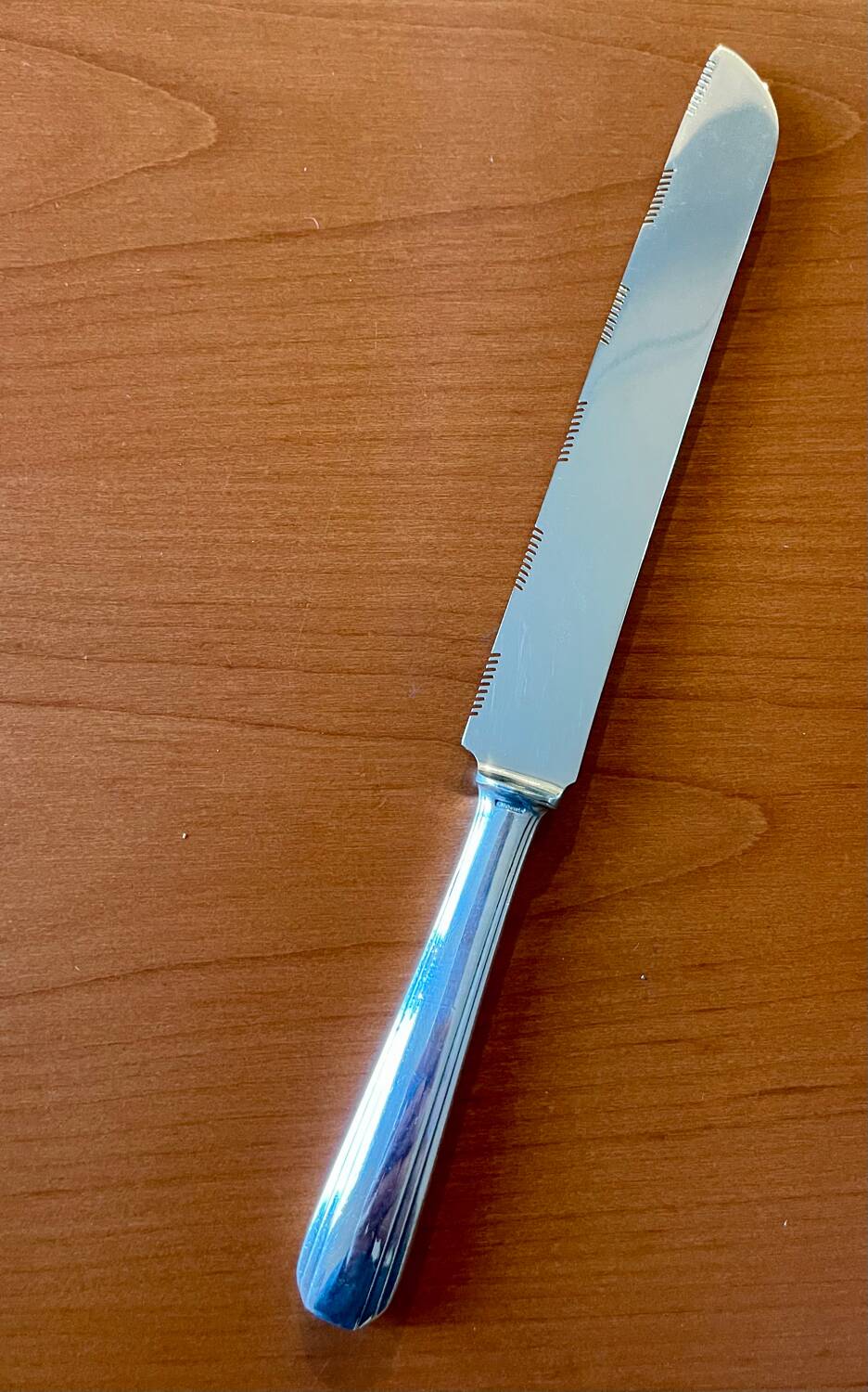 Christofle boreal large bread knife 27.5 cm