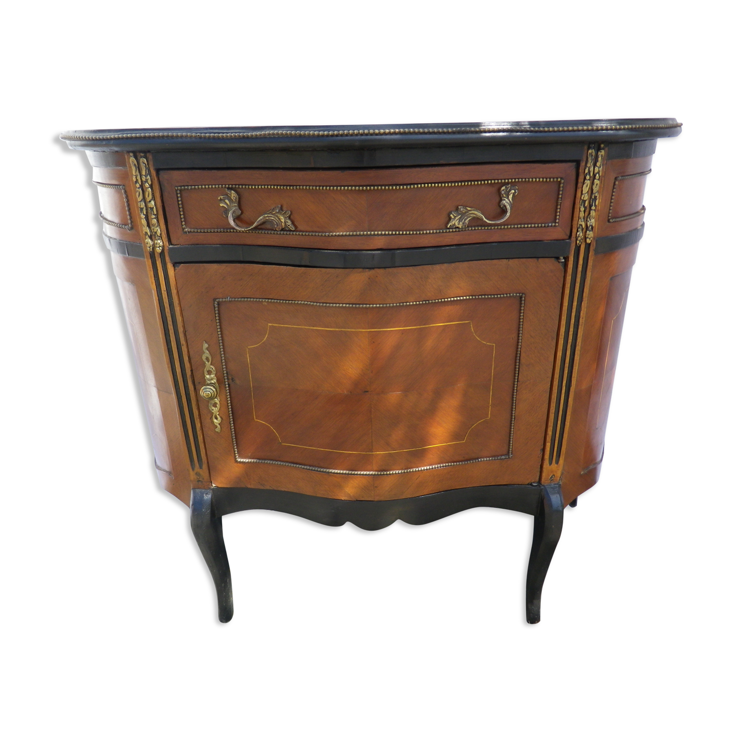 Console demi lune marqueté style louis VI