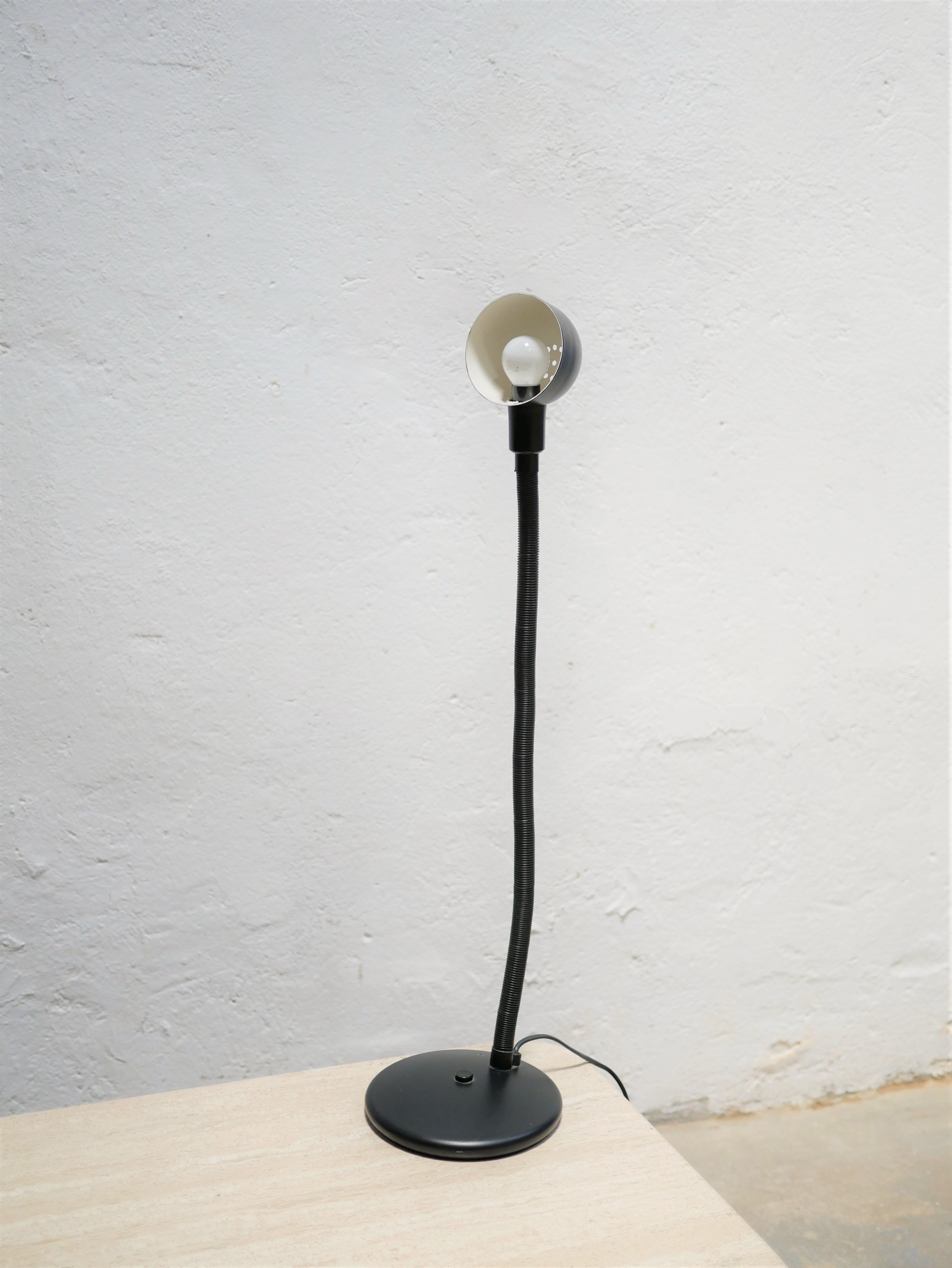 Black Vintage Hebi Snake Desk Lamp