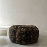 Short velvet pouf with liberty flowers, Ligne Roset 1970
