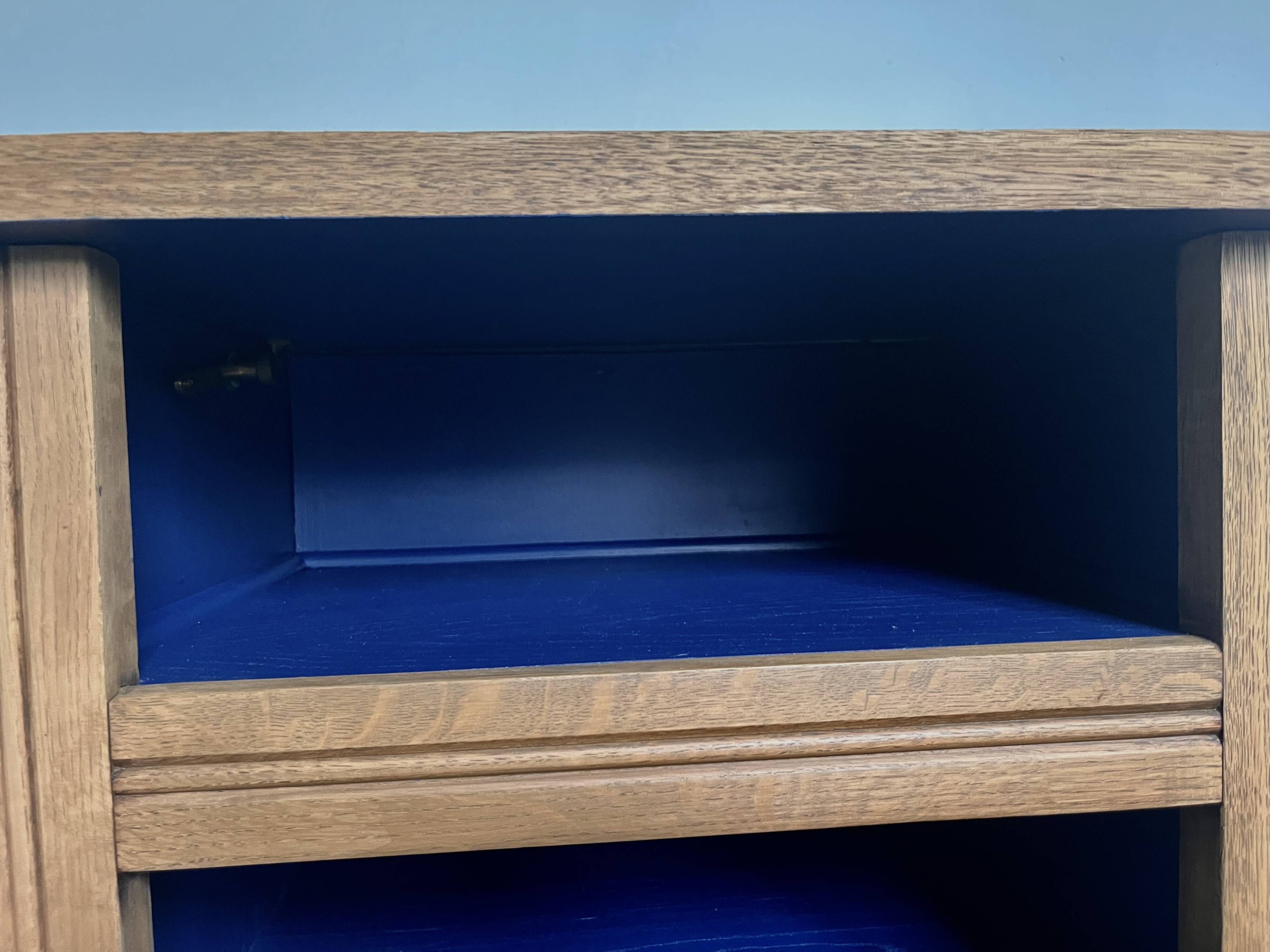 Meuble d’appoint, bar