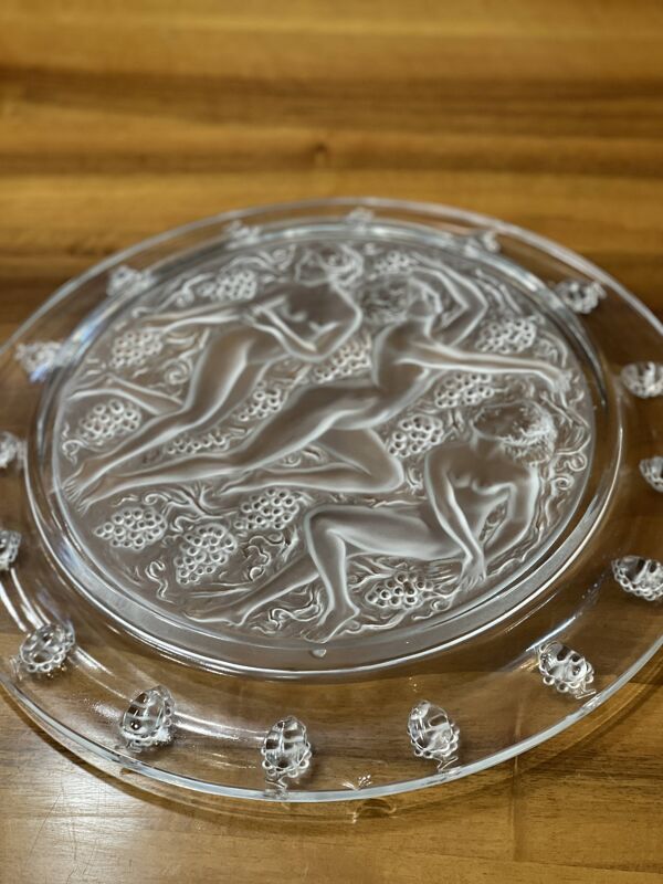 Plat en verre Lalique