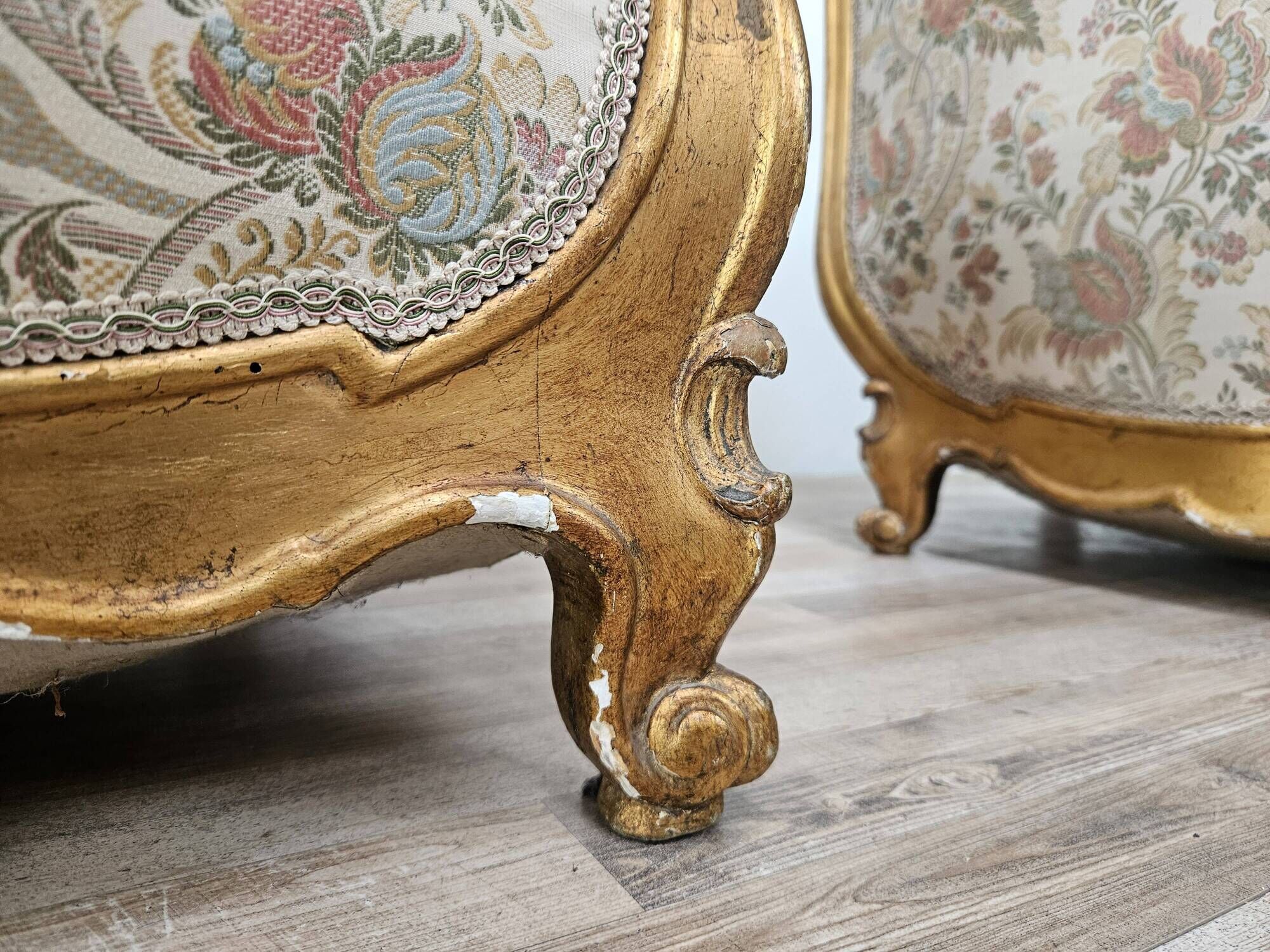 20th Century Italian Baroque Style Bergère Armchairs in Carved and Gilded W