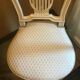 Paire de chaises à dossier « lyre » de style Louis XVI