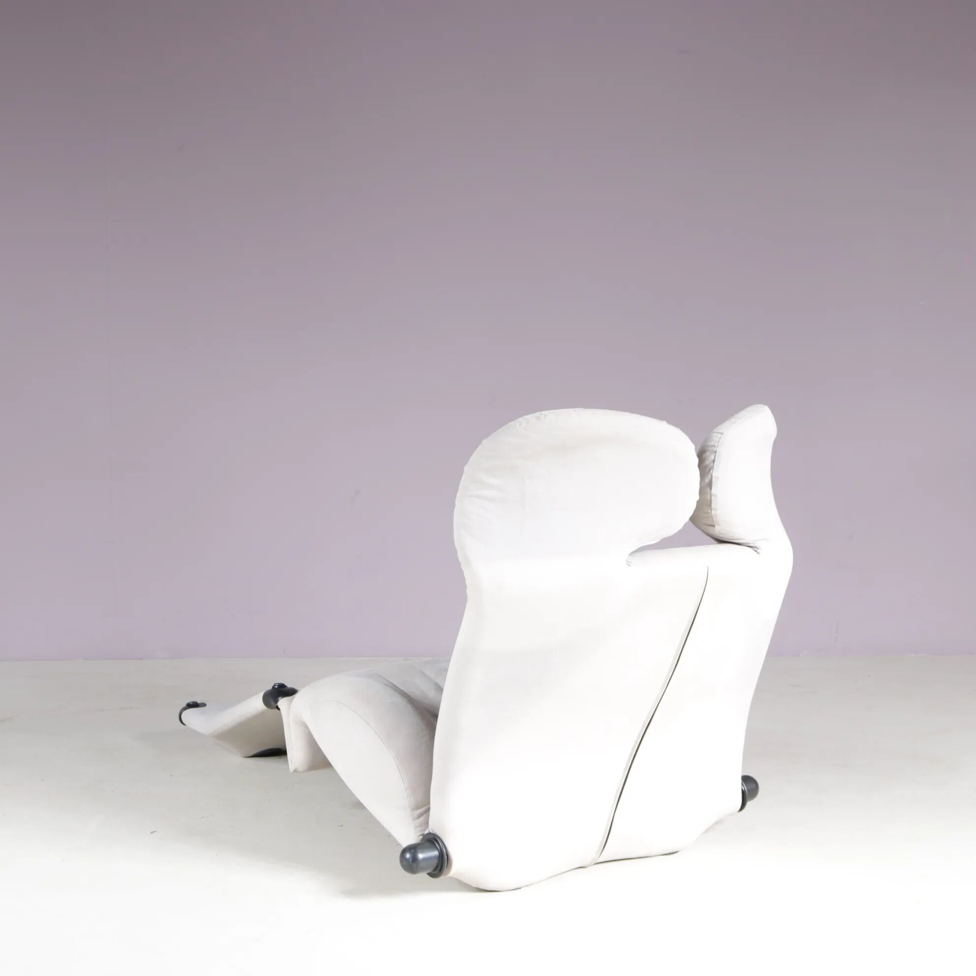 1980s “Wink” chair by Toshiyuki Kita for Cassina, Italy