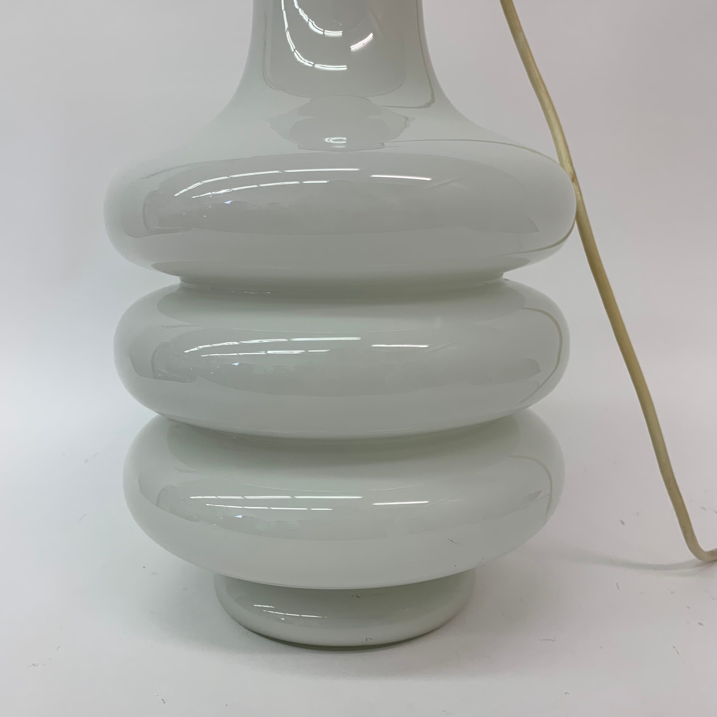 Lampe de table, design du milieu du siècle en verre illuminé, 1970's