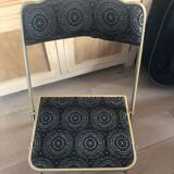 Golden and black concert chairs