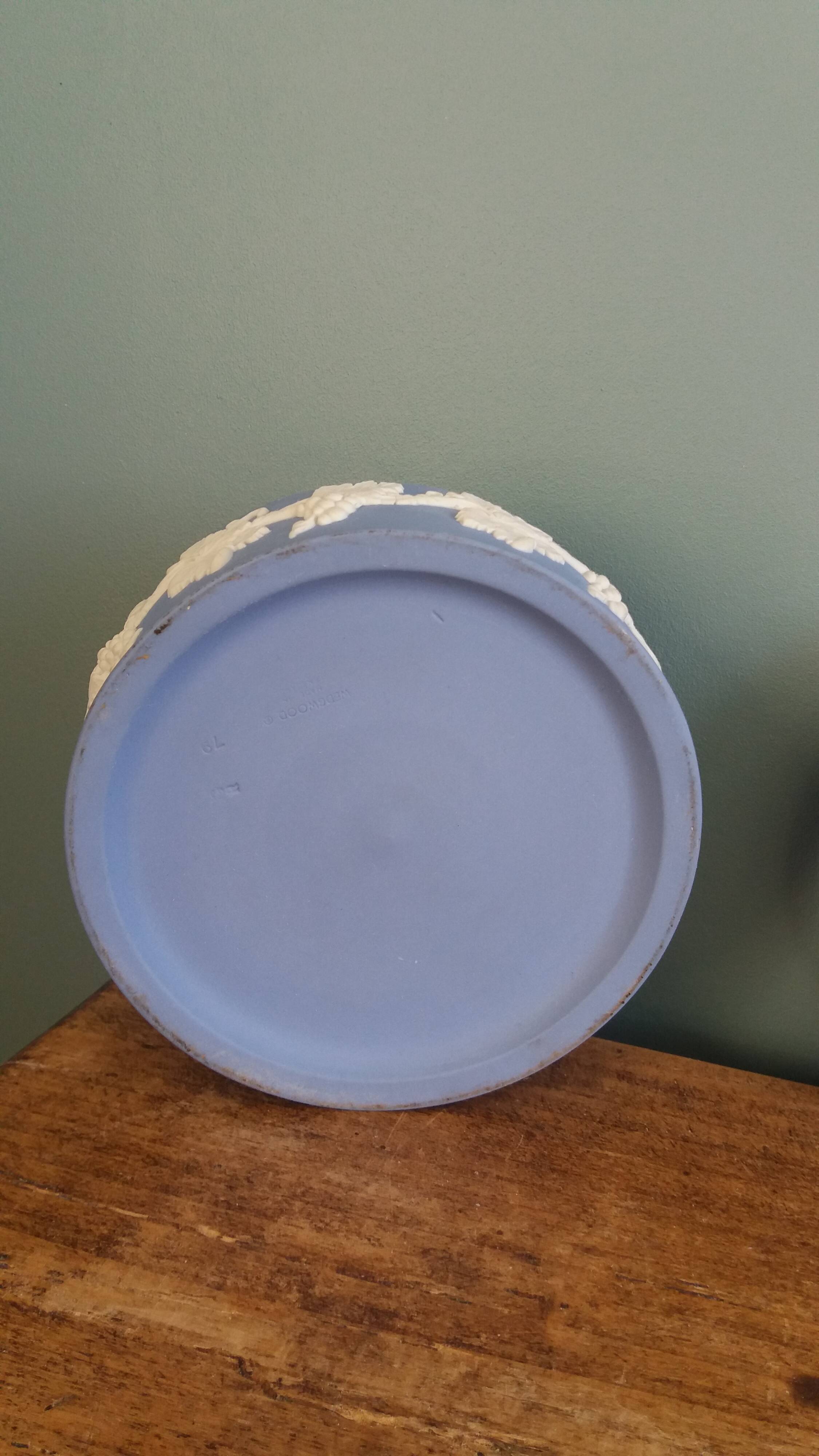 Wedgwood jasperware sweet box