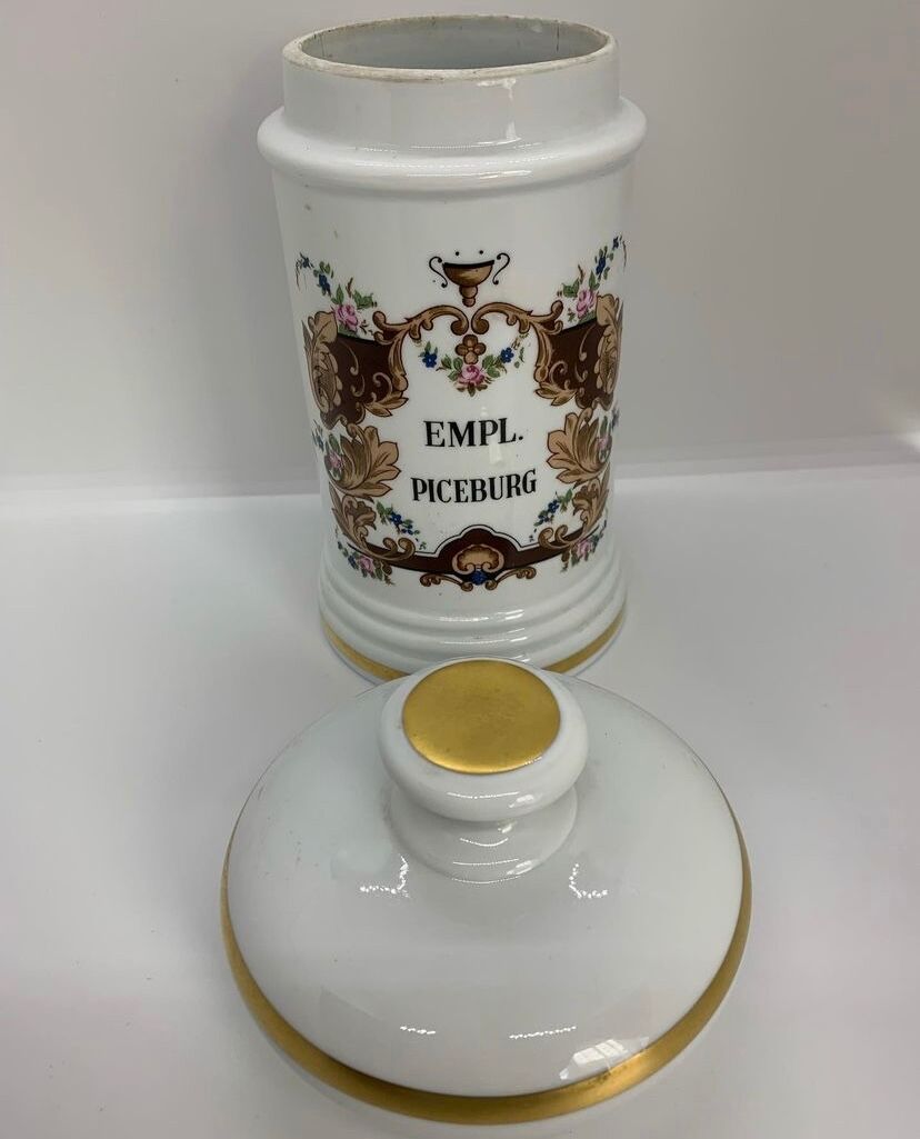 Pharmacy jar - apothecary