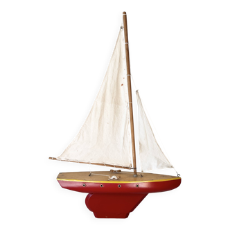 Vogu'Enmer wooden basin sailboat model VG30B, antique toy