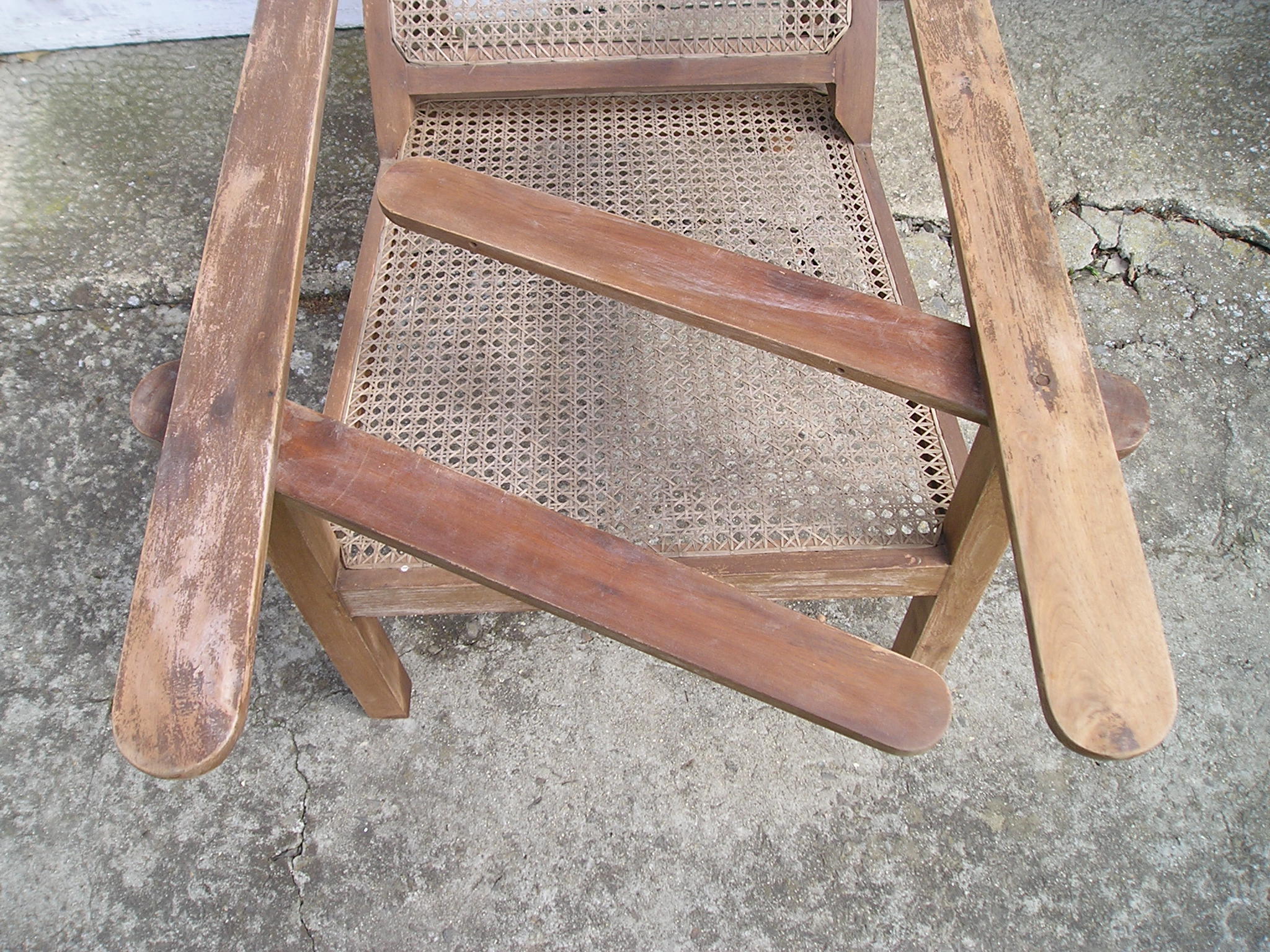 Colonial-style canna chair