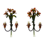 Large pair of vintage sconces in painted metal in the shape of a fleur-de-lis and foliage. 1970s