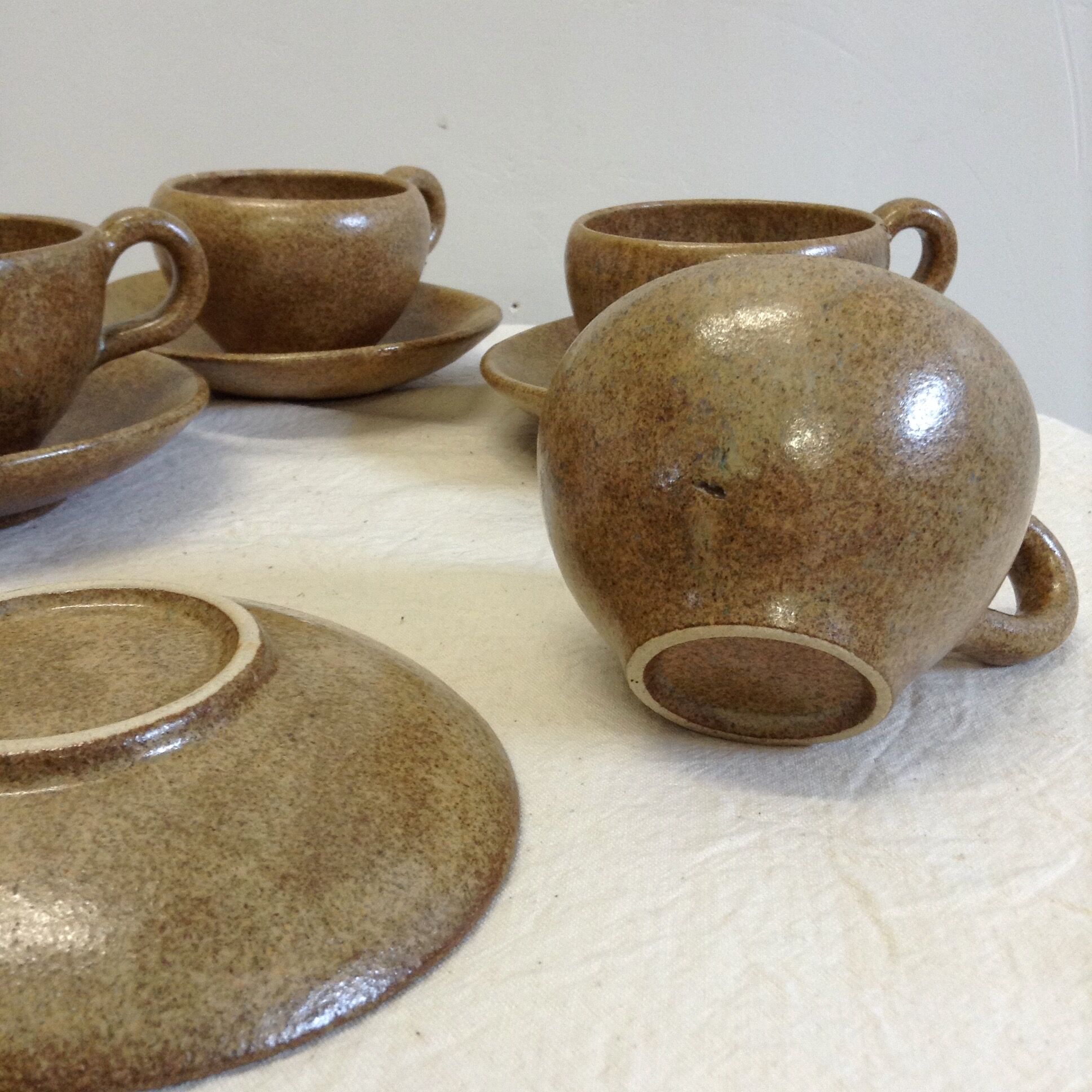 Tasses à café en grès