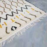 Moroccan Berber rug 258 x 141 cm Azilal wool rug