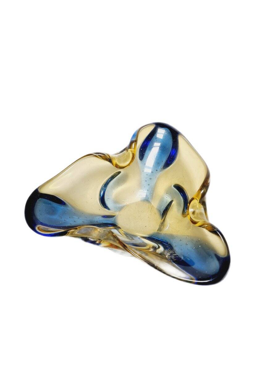 Czechoslovakian vase by Hanna Machanovska for Mstisov Glassworks, 1960s