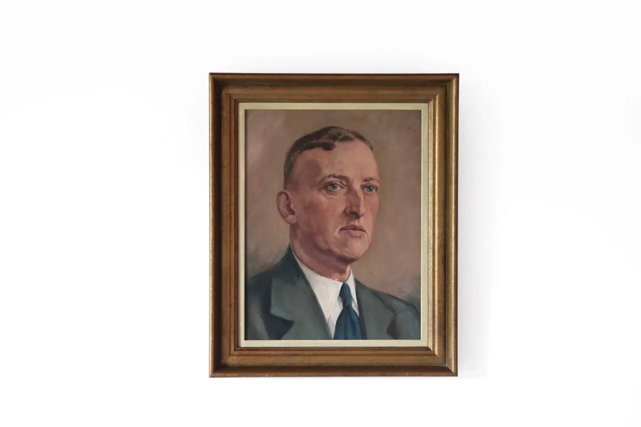 Impressionist oil painting portrait
