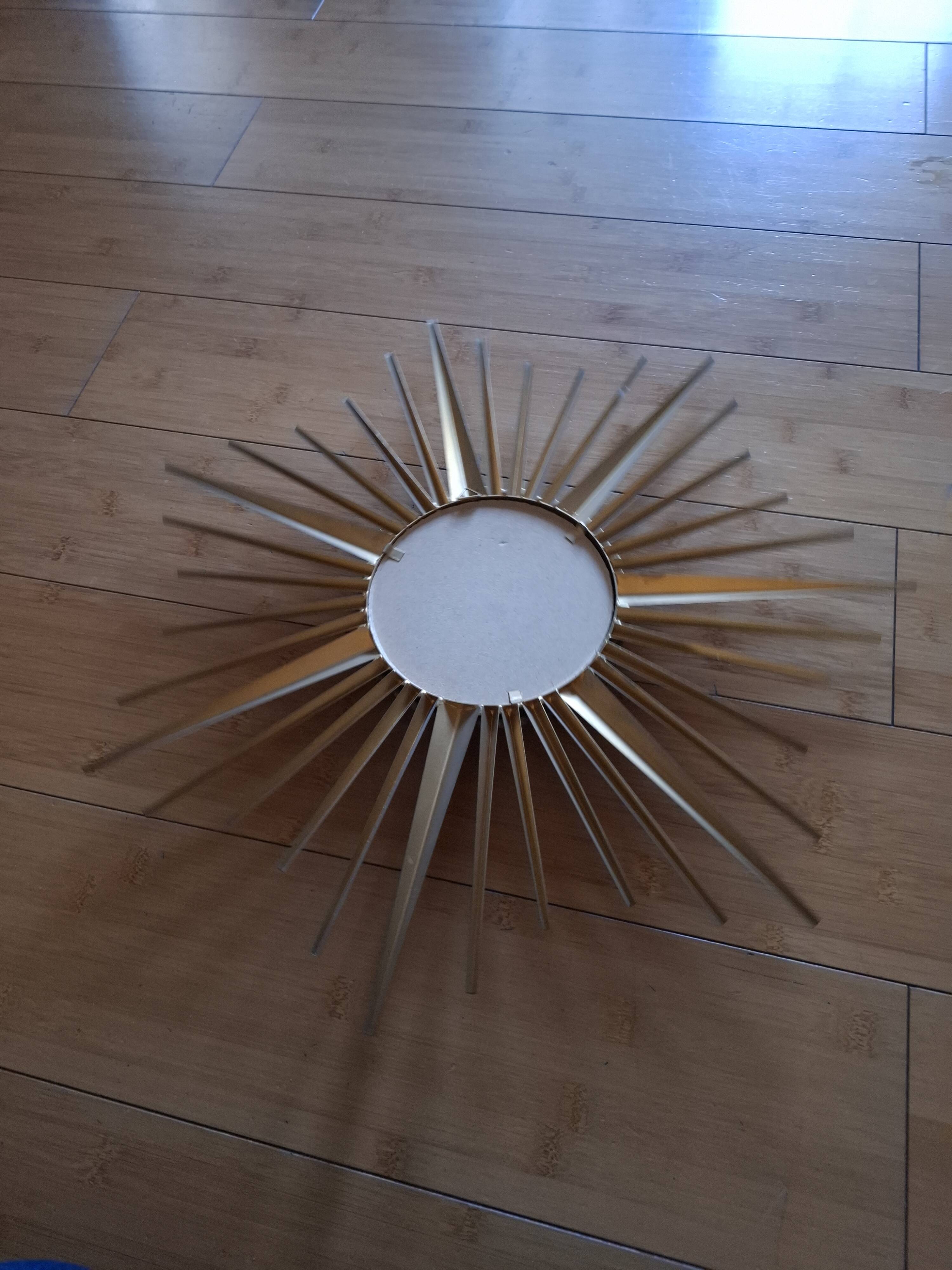 Domed witch's mirror, Chaty Vallauris