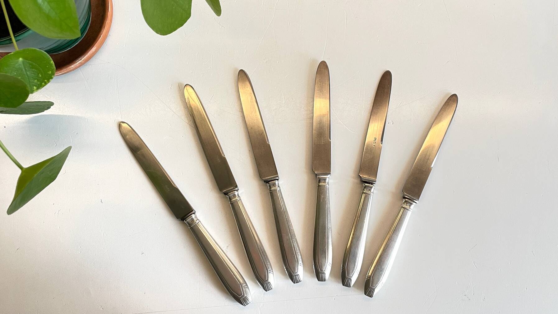 6 Art Deco Dessert Knives