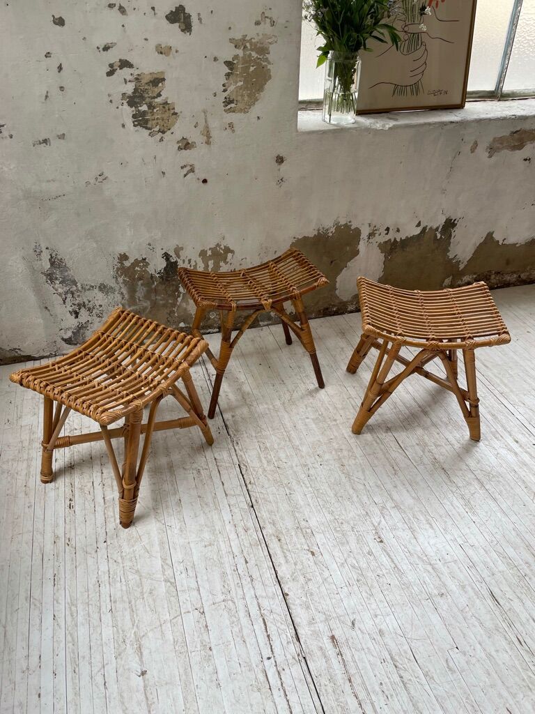 Set 3 rattan stools