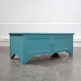 Meuble bas en bois peint