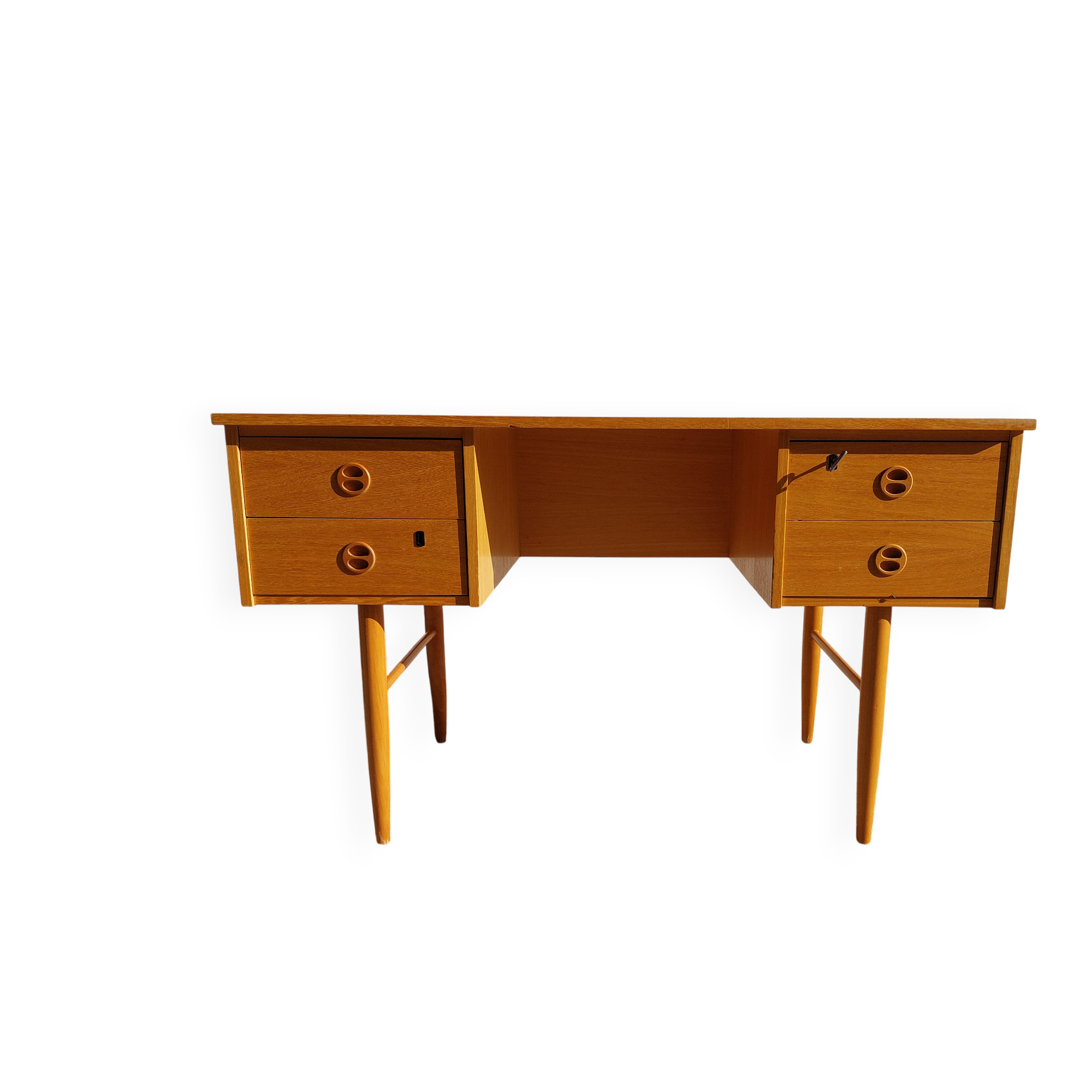 bureau style scandinave