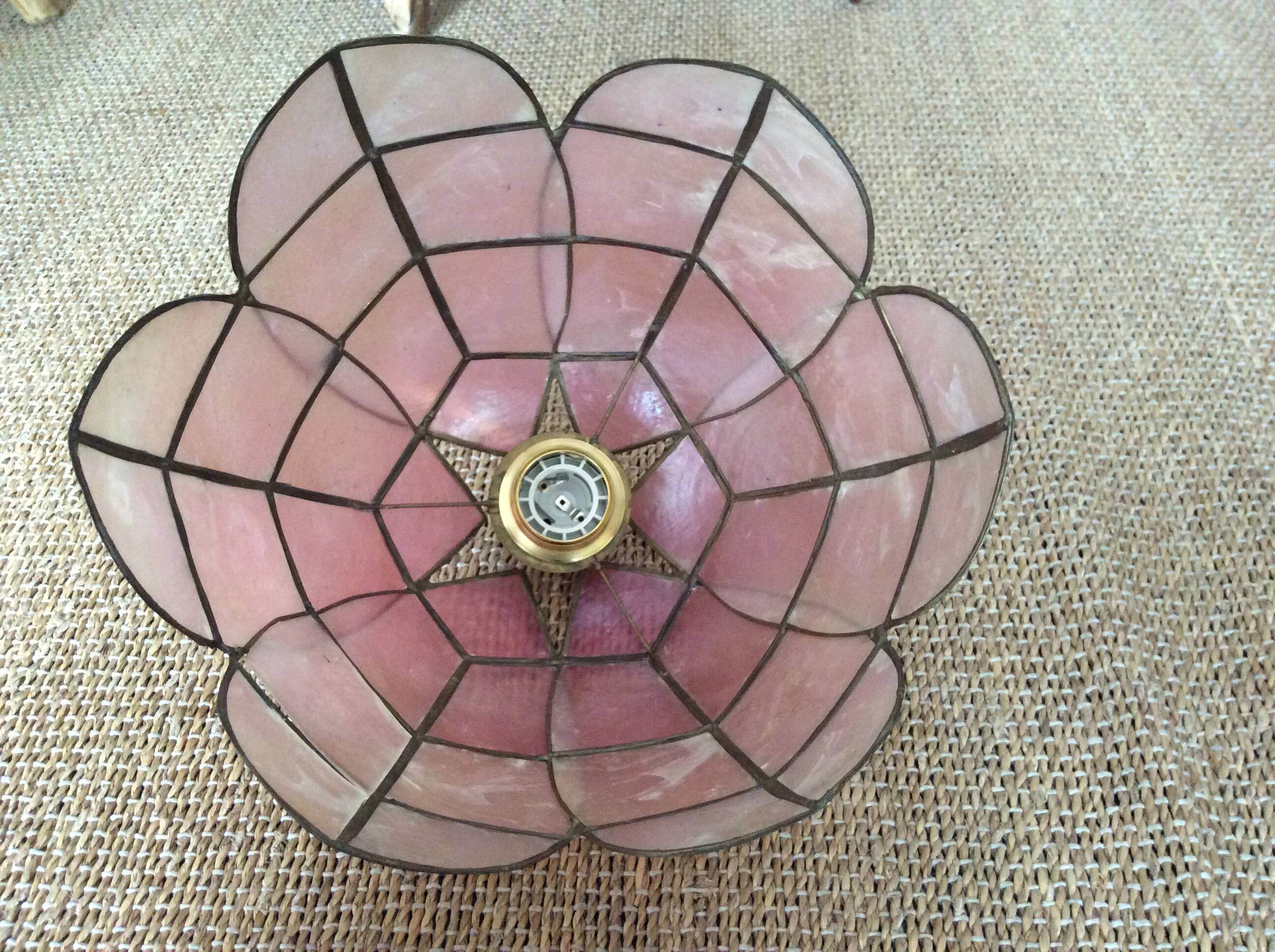 Mother-of-pearl pendant