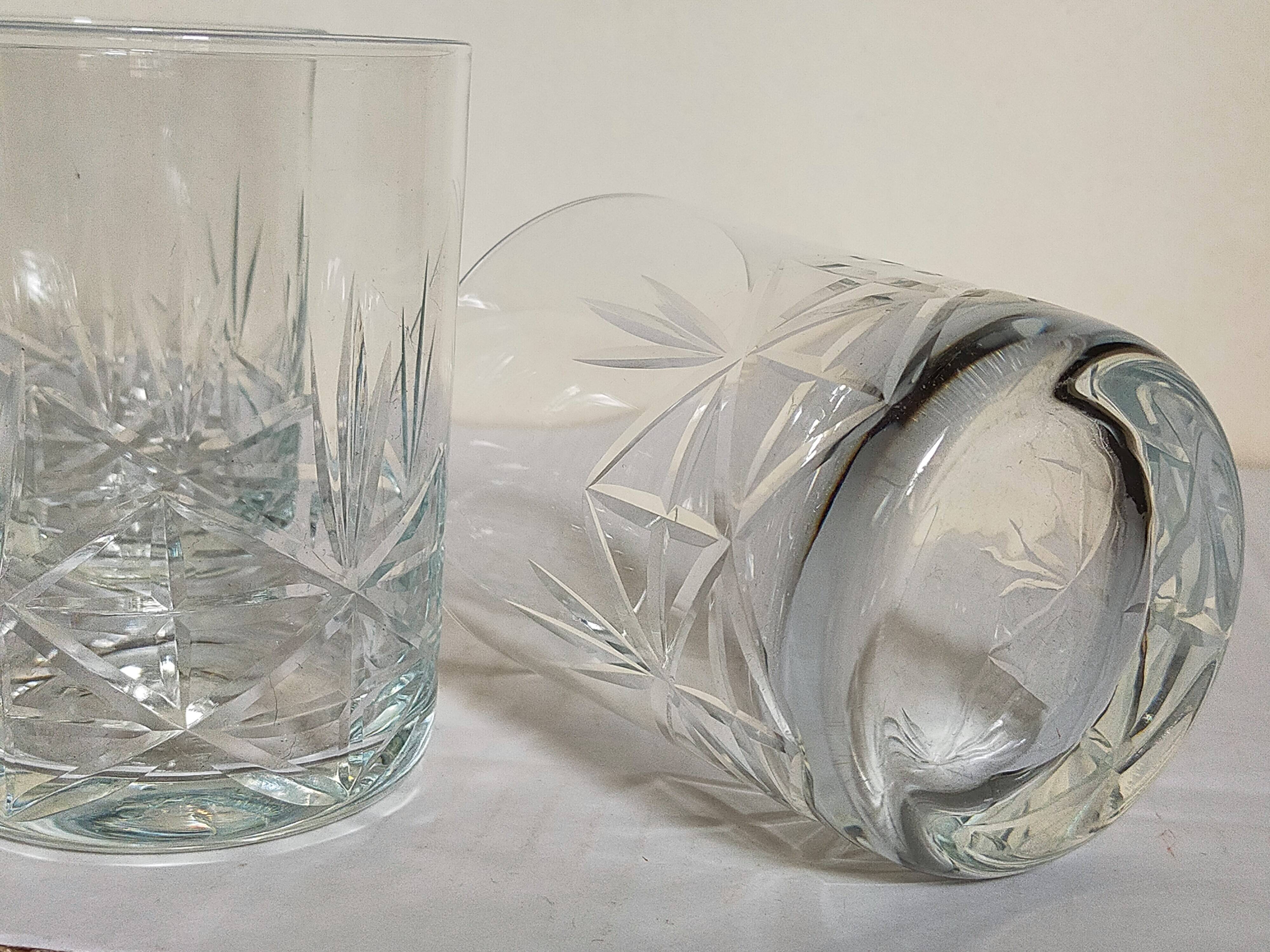 Five timpani glasses with vintage crystal stars