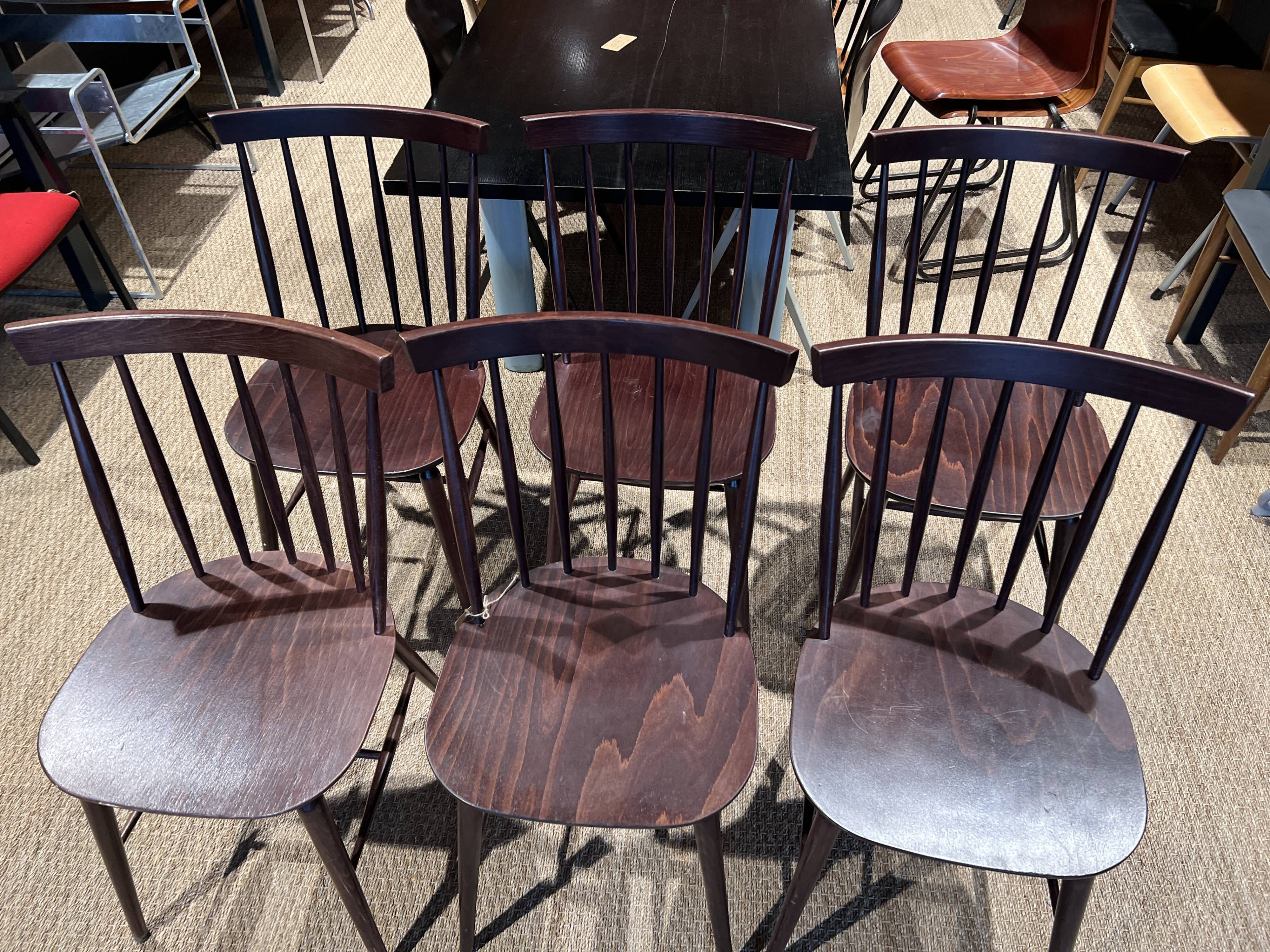Set of 6 chairs in dark wood