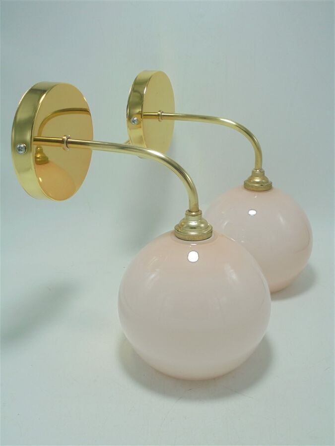 Pair of wall sconces