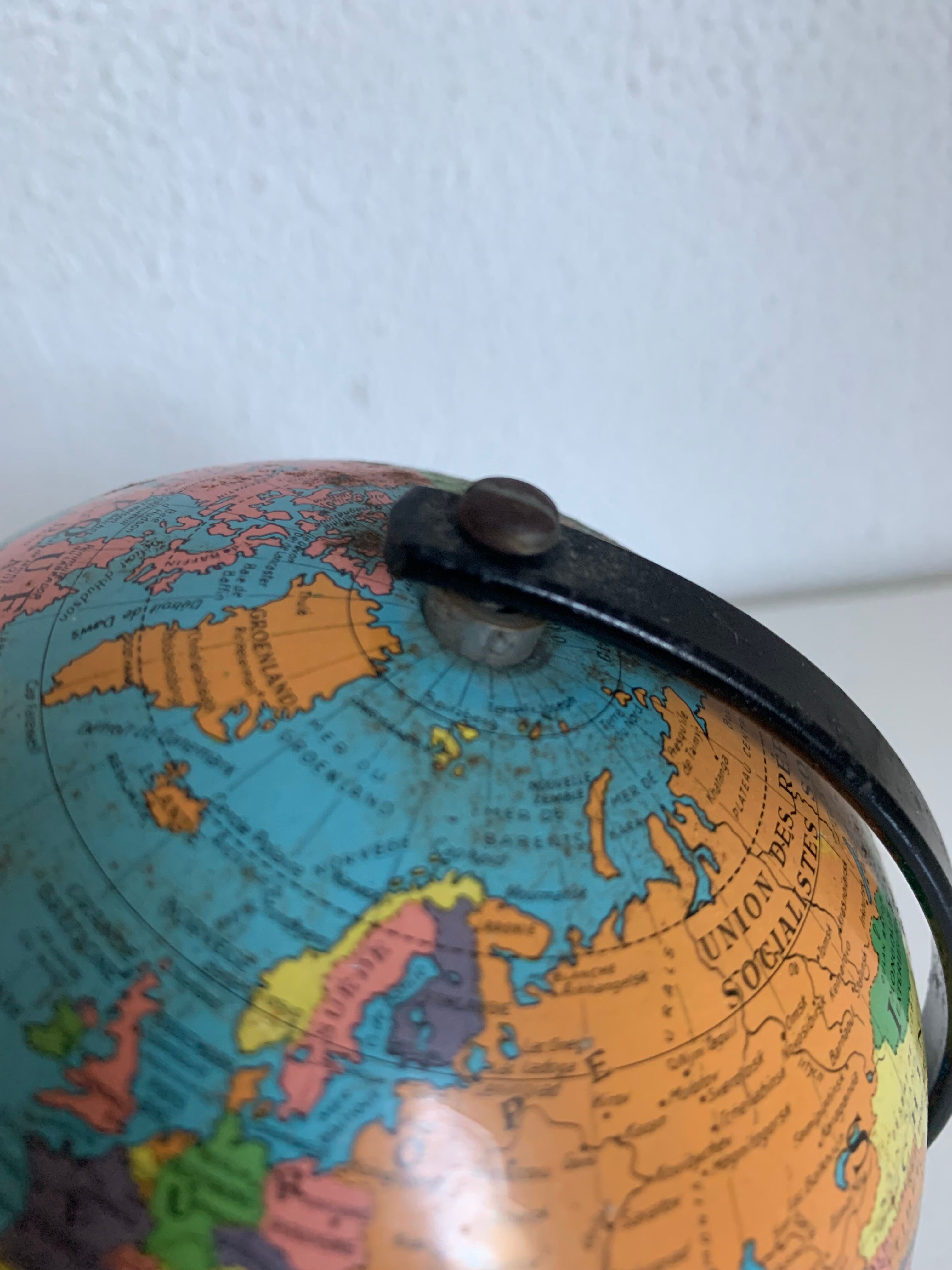 Vintage globe 1960 terrestrial small tripod Taride - 17 cm