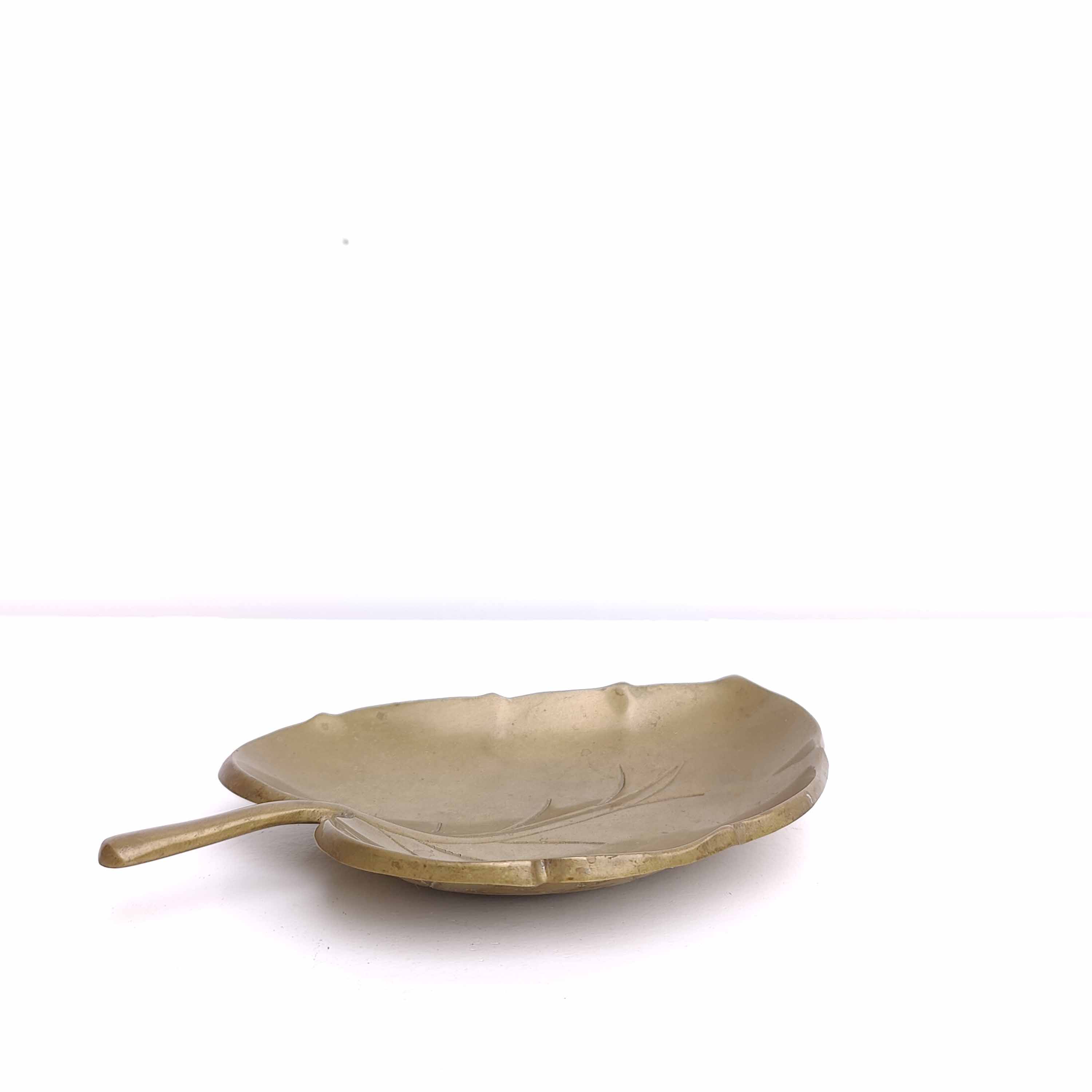 Empty brass leaf pocket, 60s