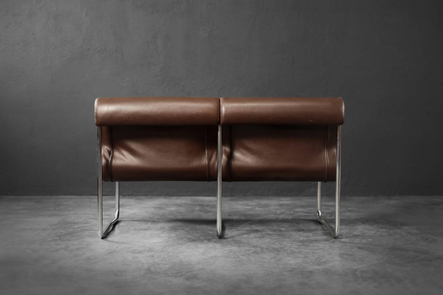 Two-seater canapé in steel and brown faux leather, Germany 1970.