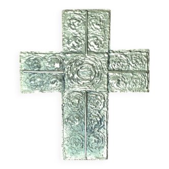 Brutalist metal sacred cross sculpture from the mid-century, 1960s.