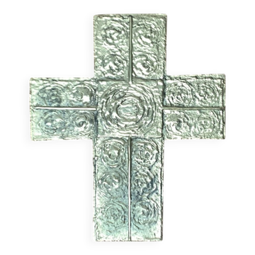 Sculpture de croix sakrale en métal brutaliste du milieu du siècle, années 1960