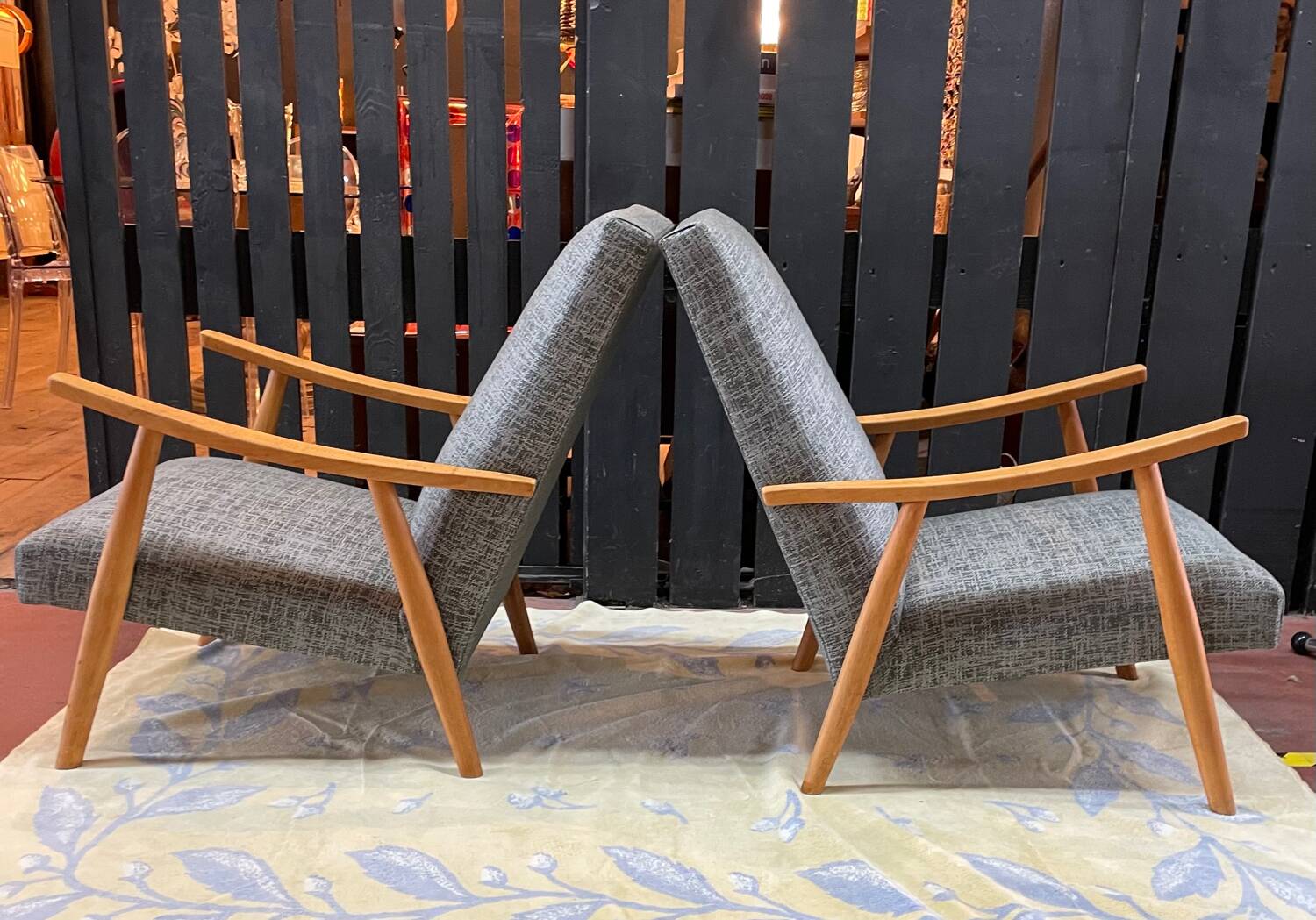 Paire de faiteuils vintage gris chiné