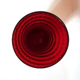 Ruby red glass vase with honeycomb effect from the 50s Height 35.3 cm