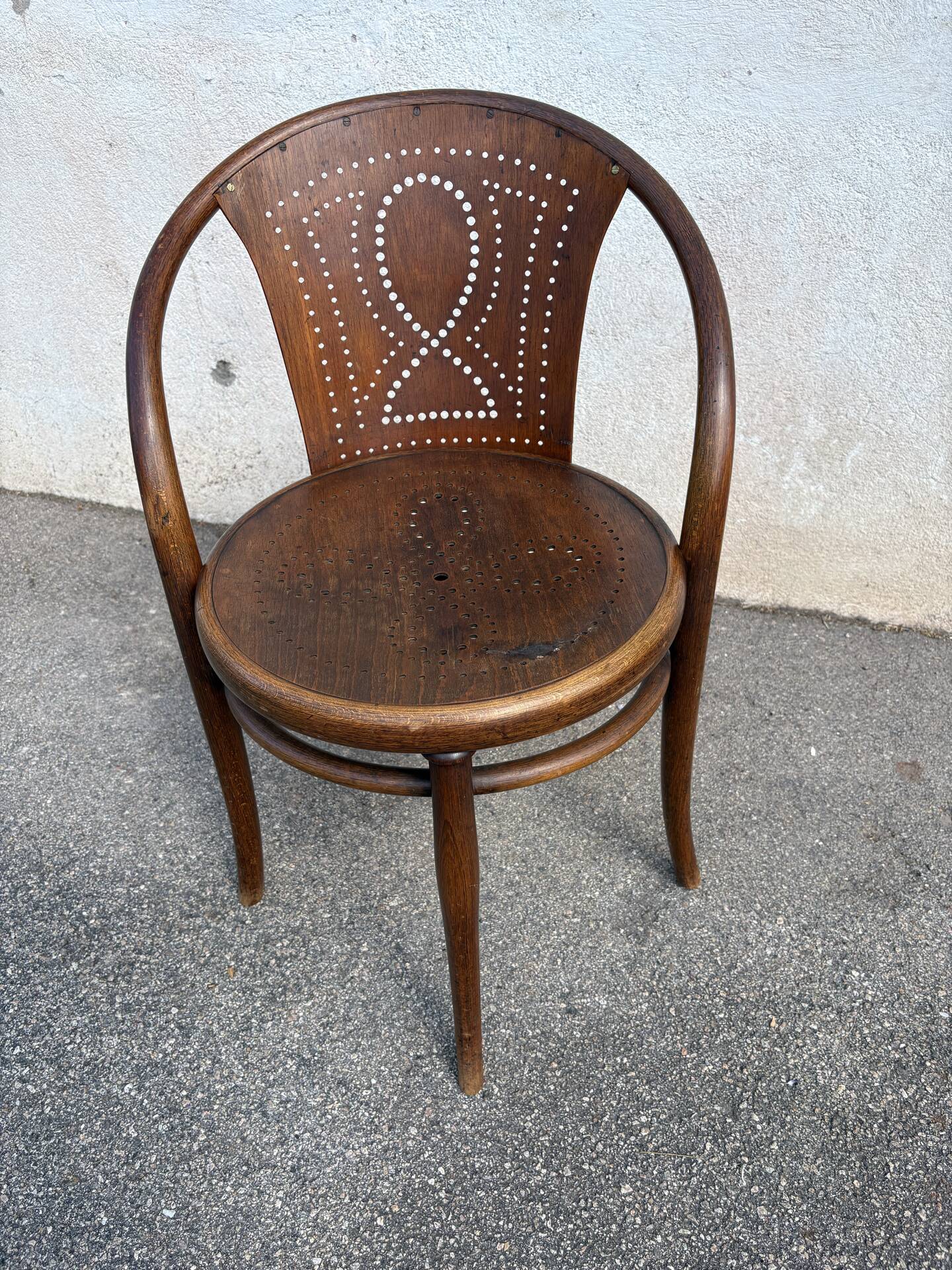 Thonet chair model 47